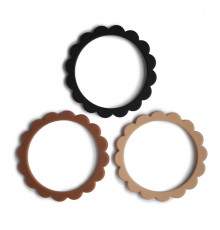 MUSHIE прорезыватель 3 штуки Flower Bracelet Black/Caramel/Natural