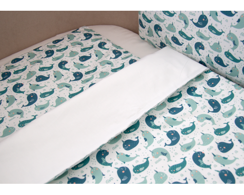Постельное бельё в детскую кроватку «Милые киты» (сатин)